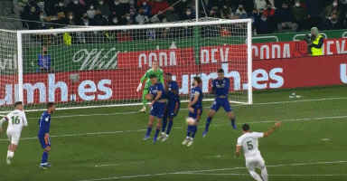 棒球与体育礼仪落后十分后盗垒的争议